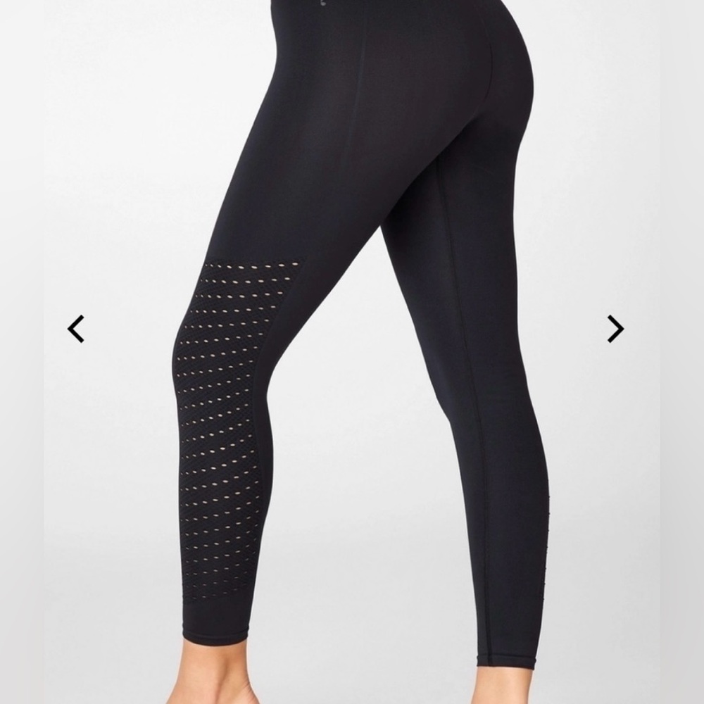Fabletics Eco Sync High-Waisted 7/8 Legging